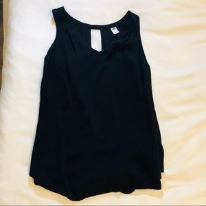 Black cut out top!